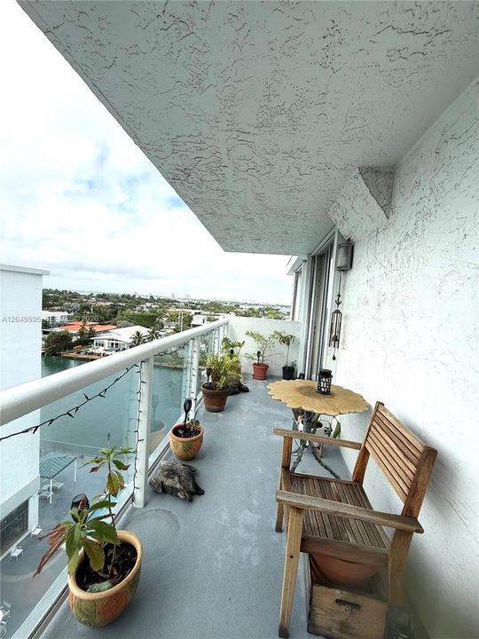 For Rent: $3,400 (2 beds, 2 baths, 1441 Square Feet)