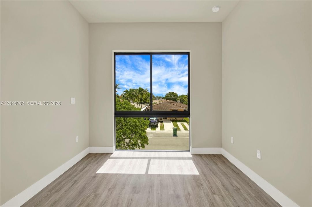 For Sale: $1,690,000 (3 beds, 3 baths, 0 Square Feet)