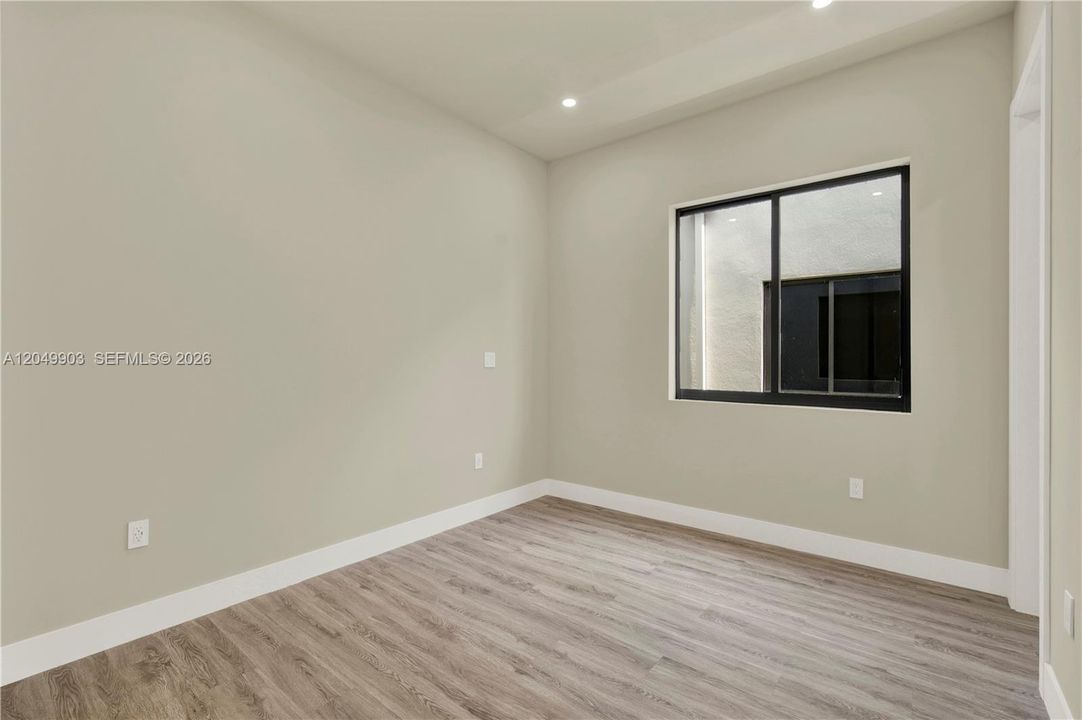 For Sale: $1,690,000 (3 beds, 3 baths, 0 Square Feet)
