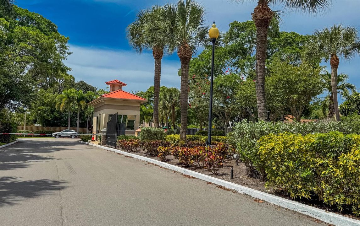 3230 Riviera Dr_Jody Coltogirone_26