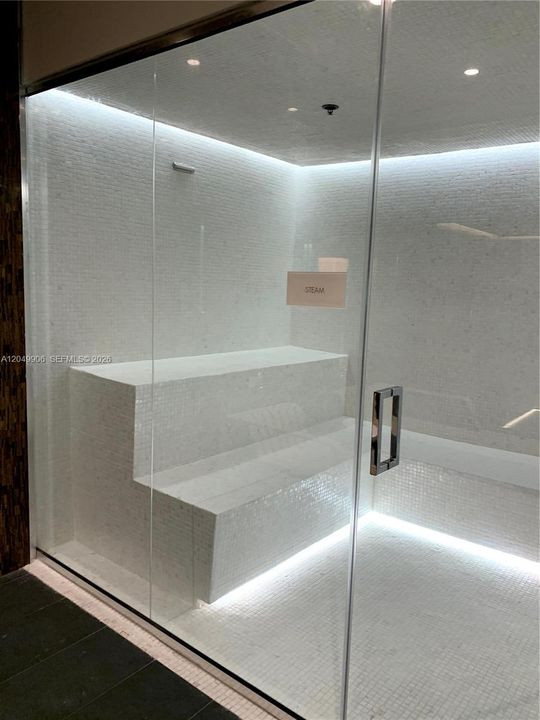 For Rent: $4,100 (2 beds, 2 baths, 1179 Square Feet)