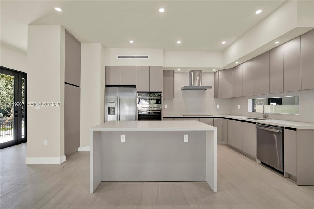 For Sale: $1,720,000 (3 beds, 3 baths, 0 Square Feet)