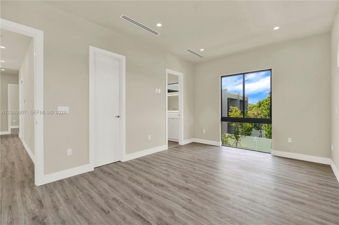 For Sale: $1,720,000 (3 beds, 3 baths, 0 Square Feet)