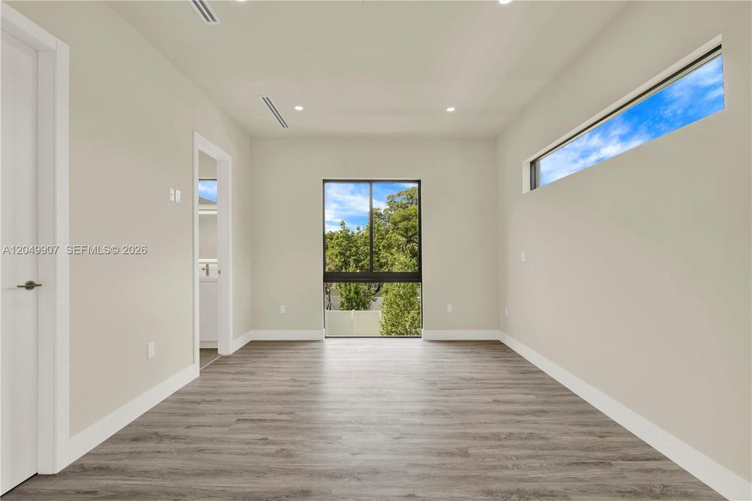 For Sale: $1,720,000 (3 beds, 3 baths, 0 Square Feet)
