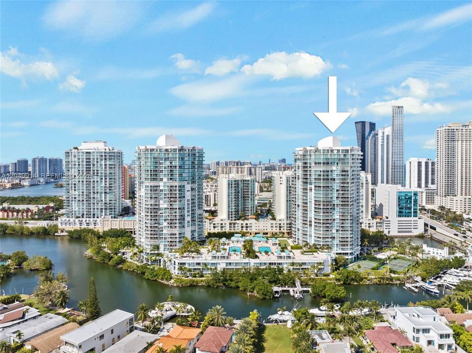For Rent: $6,900 (2 beds, 2 baths, 1760 Square Feet)