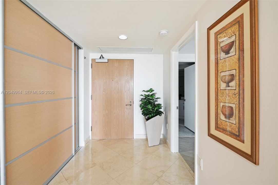 For Rent: $6,900 (2 beds, 2 baths, 1760 Square Feet)