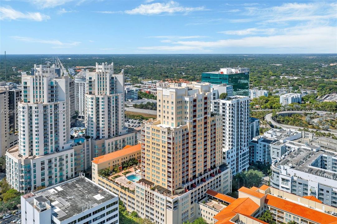 В аренду: $2,400 (1 спален, 1 ванн, 600 Квадратных фут)