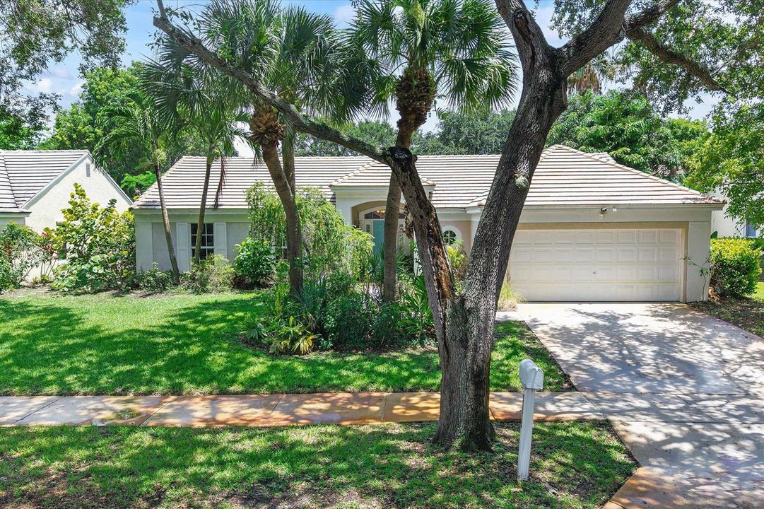 46-3715 Lancewood Place_046