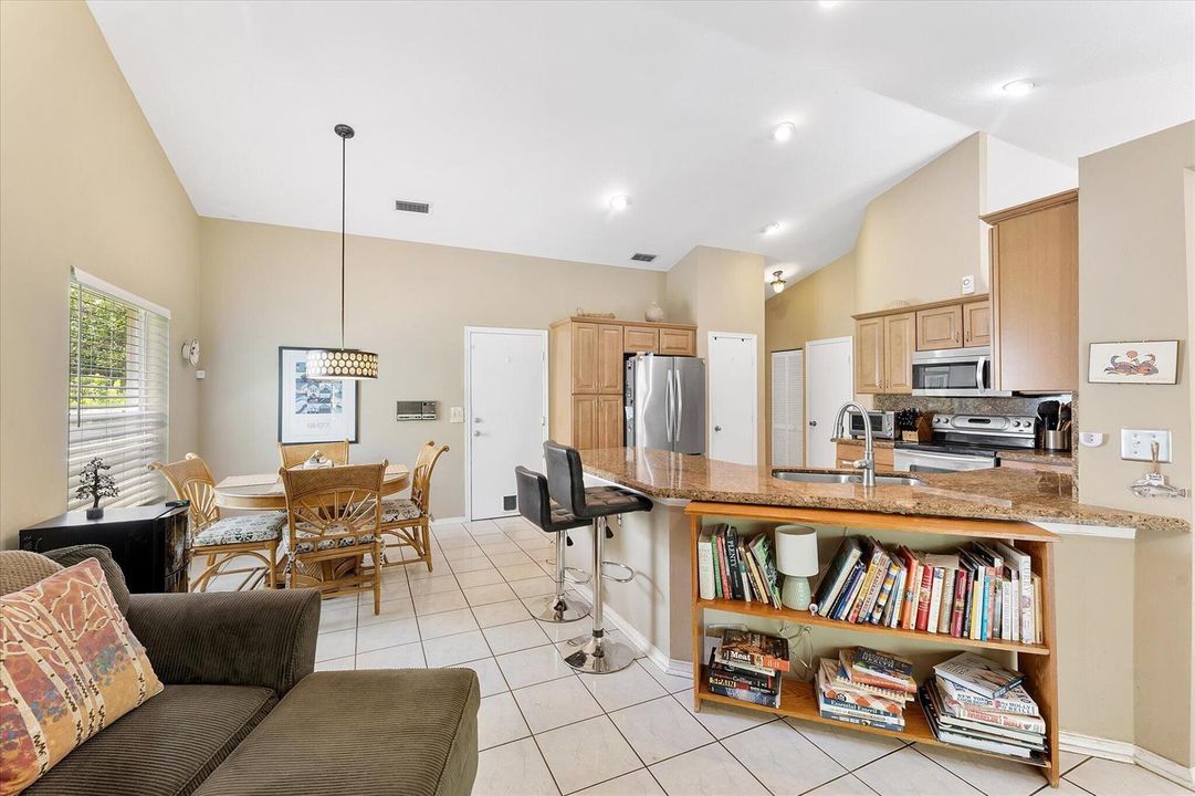 18-3715 Lancewood Place_018