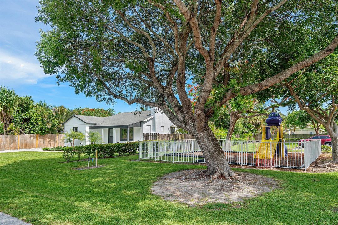 005-246Northeast13thStreet-DelrayBeach-F