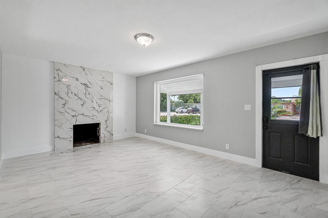010-246Northeast13thStreet-DelrayBeach-F