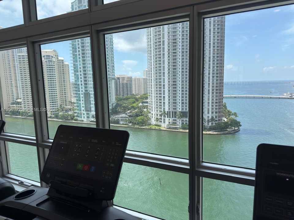 For Rent: $2,550 (1 beds, 1 baths, 0 Square Feet)