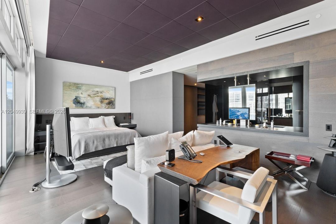 En Venta: $7,900,000 (3 camas, 5 baños, 3889 Pies cuadrados)