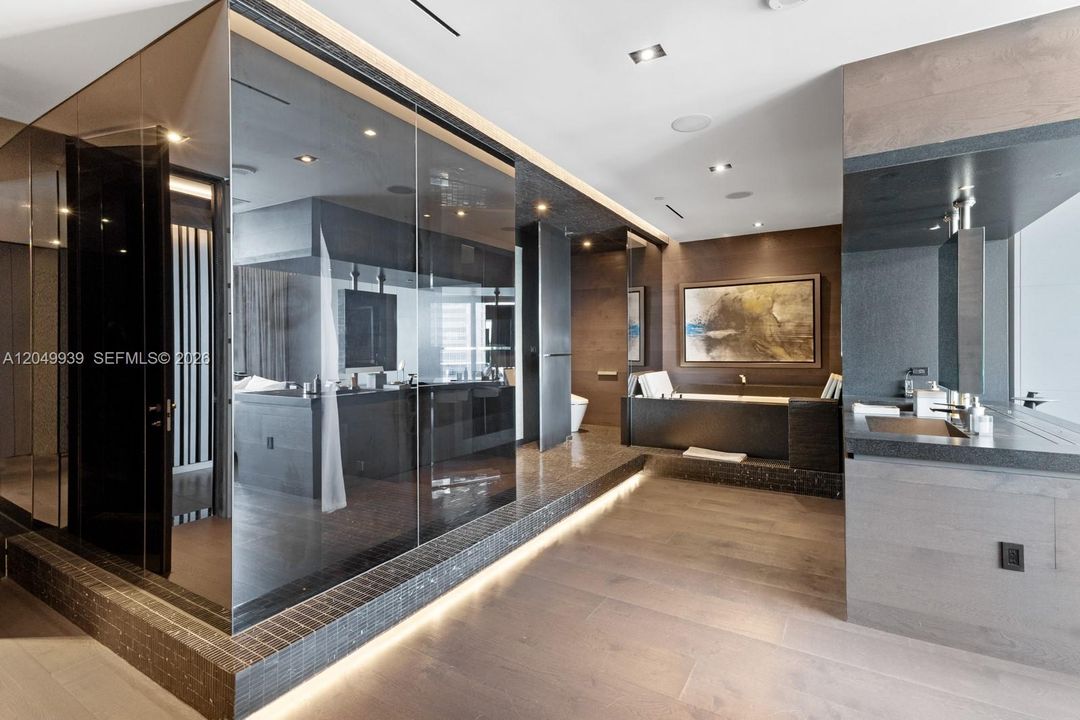 En Venta: $7,900,000 (3 camas, 5 baños, 3889 Pies cuadrados)