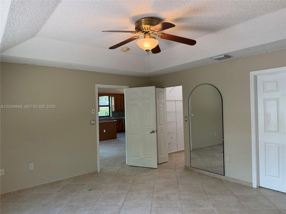 For Rent: $4,200 (3 beds, 2 baths, 1889 Square Feet)