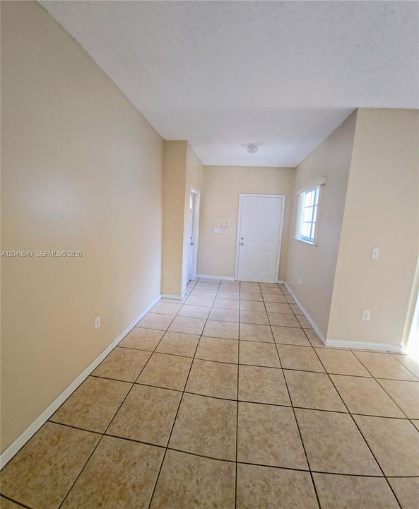 For Sale: $610,000 (3 beds, 2 baths, 1660 Square Feet)