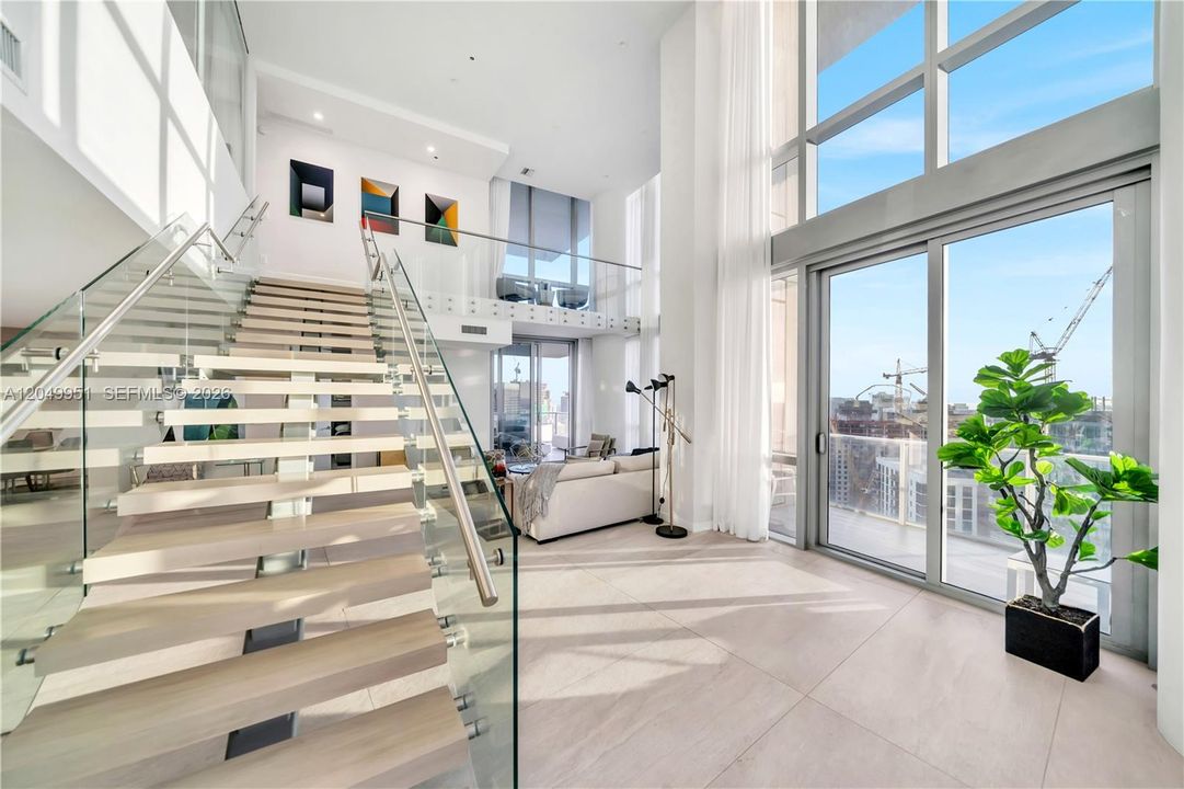 На продажу: $4,500,000 (4 спален, 5 ванн, 3800 Квадратных фут)