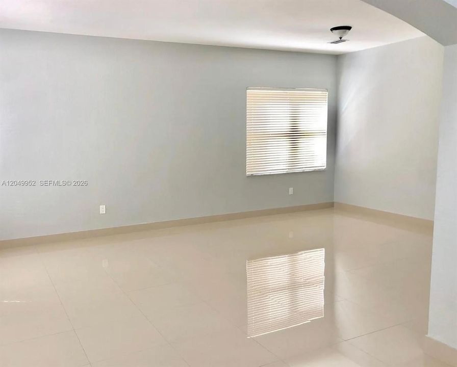 For Sale: $680,000 (4 beds, 4 baths, 2297 Square Feet)