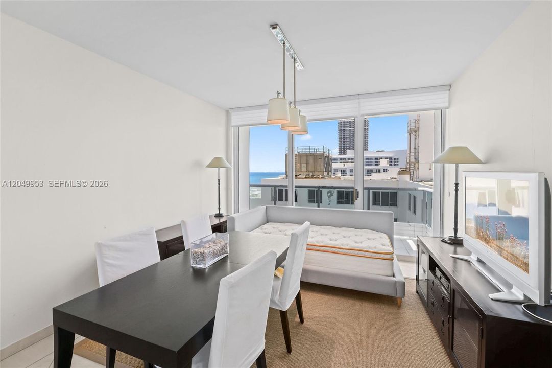 For Sale: $1,599,000 (2 beds, 2 baths, 1750 Square Feet)