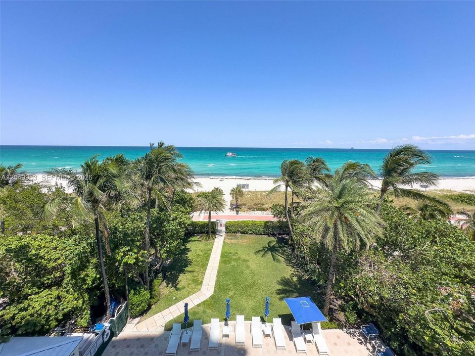 For Sale: $1,599,000 (2 beds, 2 baths, 1750 Square Feet)