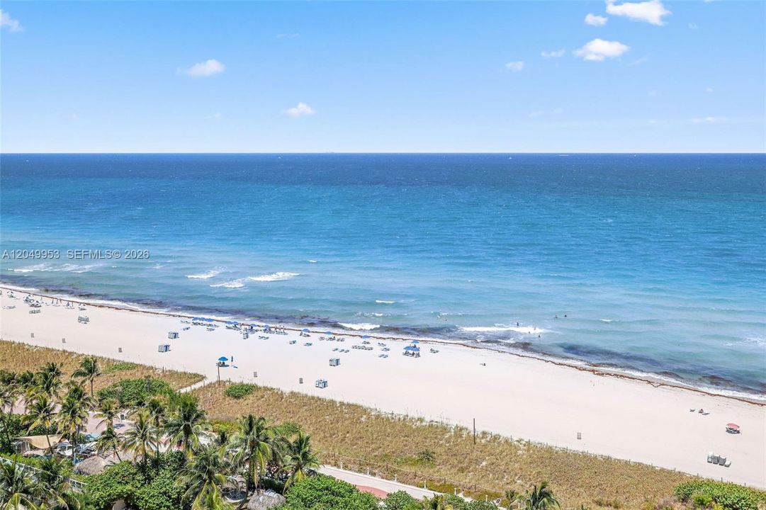 For Sale: $1,599,000 (2 beds, 2 baths, 1750 Square Feet)