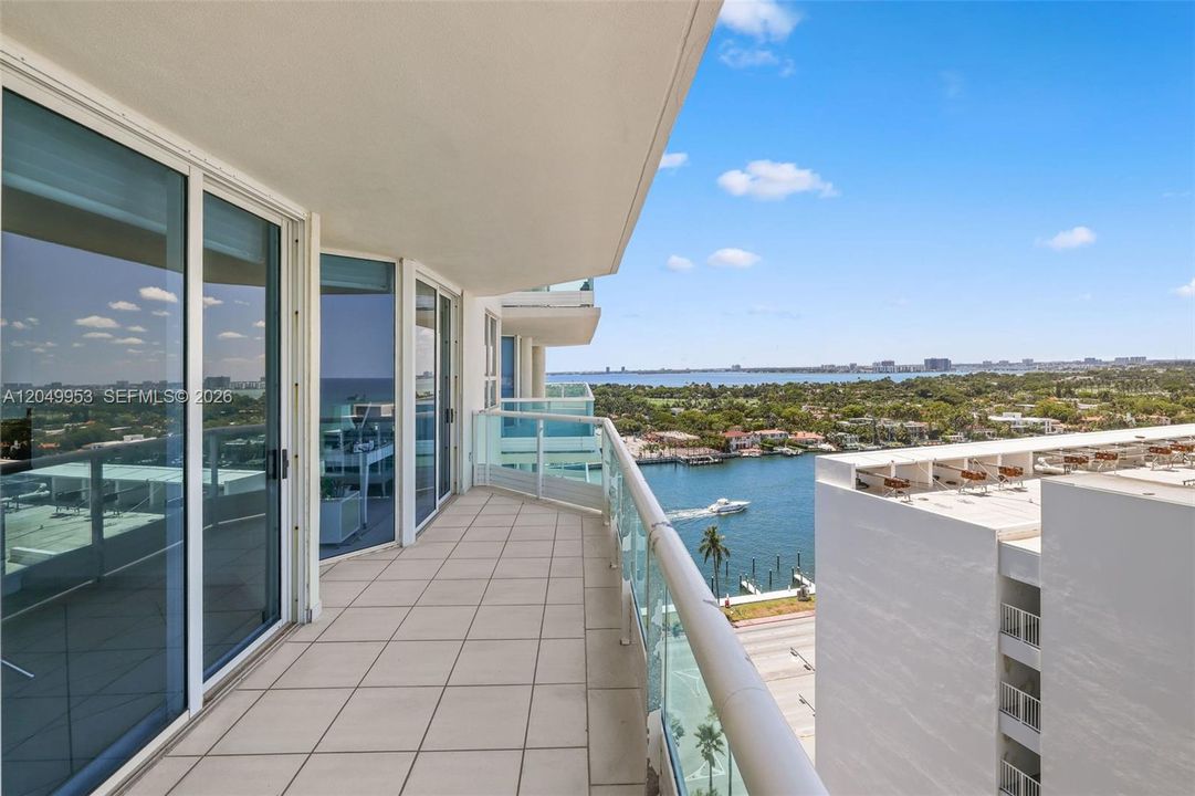 For Sale: $1,599,000 (2 beds, 2 baths, 1750 Square Feet)