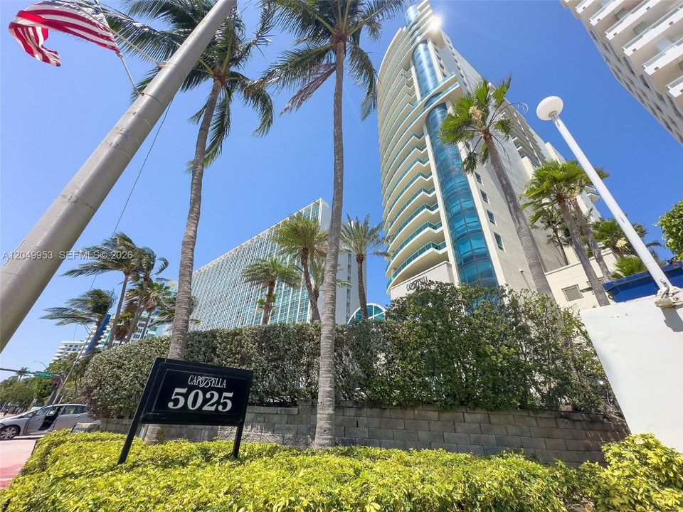 For Sale: $1,599,000 (2 beds, 2 baths, 1750 Square Feet)