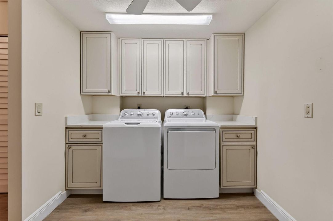 201OceanBluffsBlvd#501(51)