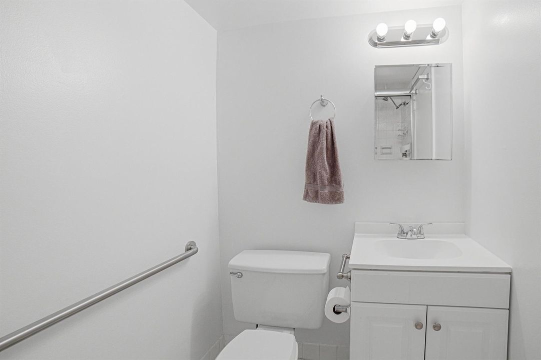 Bedroom2 - Bathroom