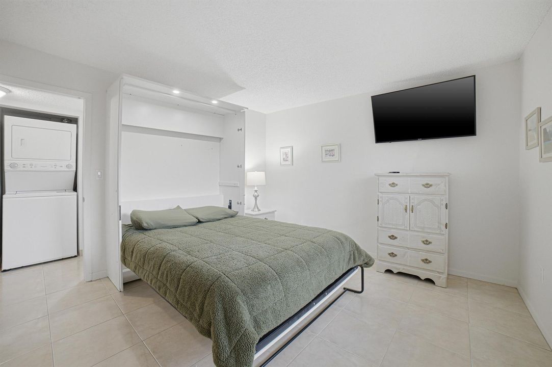 Bedroom 1 - B