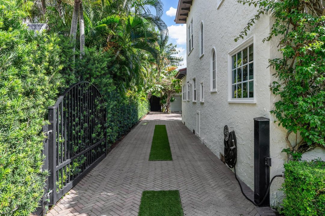 227 Marlborough Rd West Palm-print-011-0