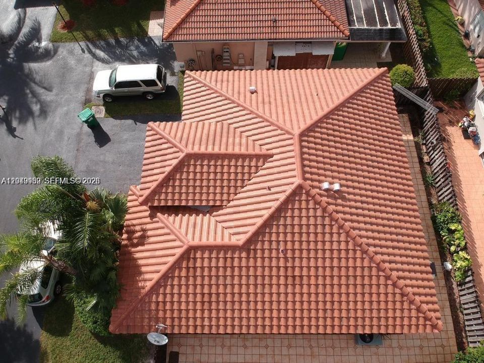 For Rent: $3,900 (3 beds, 2 baths, 1219 Square Feet)
