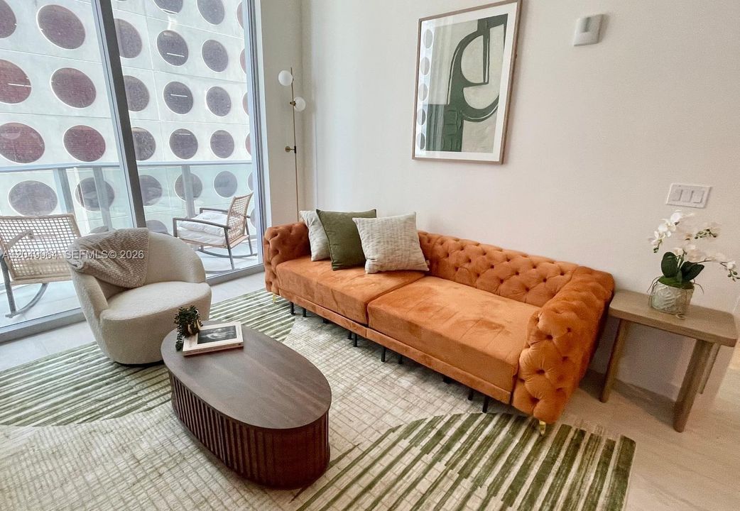 For Rent: $4,500 (1 beds, 1 baths, 551 Square Feet)