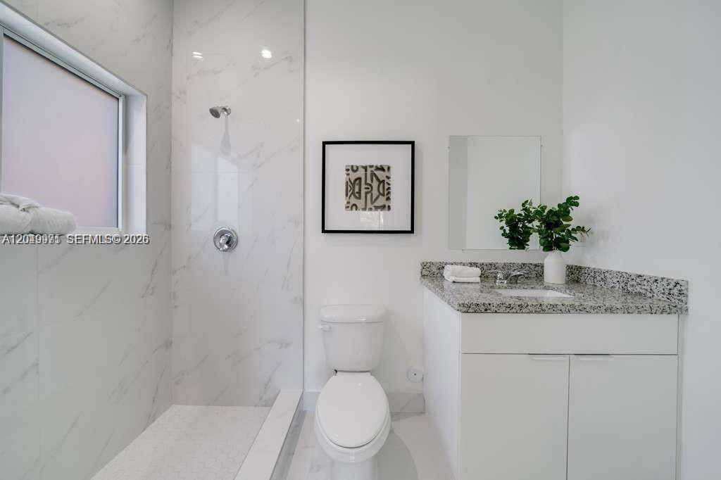 For Sale: $594,990 (3 beds, 2 baths, 1083 Square Feet)