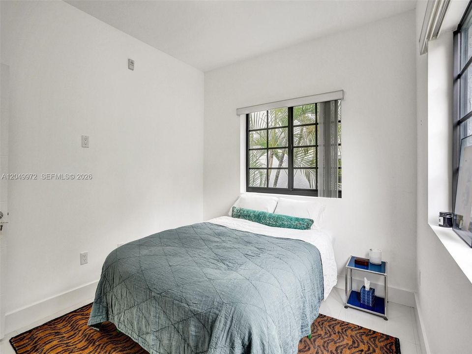 В аренду: $2,950 (2 спален, 1 ванн, 900 Квадратных фут)