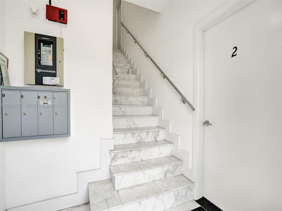 В аренду: $2,950 (2 спален, 1 ванн, 900 Квадратных фут)