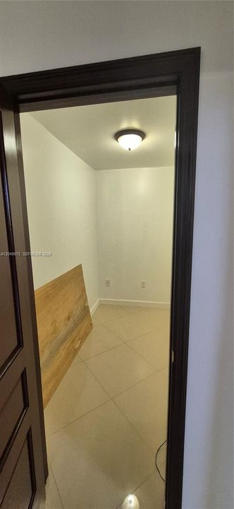 For Sale: $1,700,000 (5 beds, 2 baths, 3153 Square Feet)