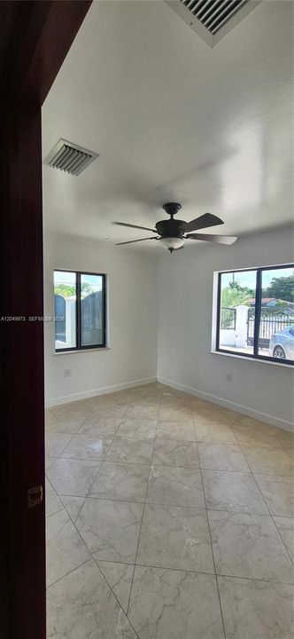 For Sale: $1,700,000 (5 beds, 2 baths, 3153 Square Feet)