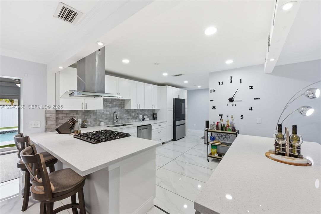 For Sale: $599,000 (4 beds, 2 baths, 1537 Square Feet)