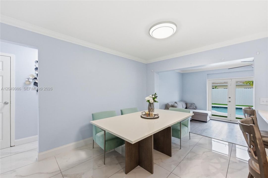 For Sale: $599,000 (4 beds, 2 baths, 1537 Square Feet)
