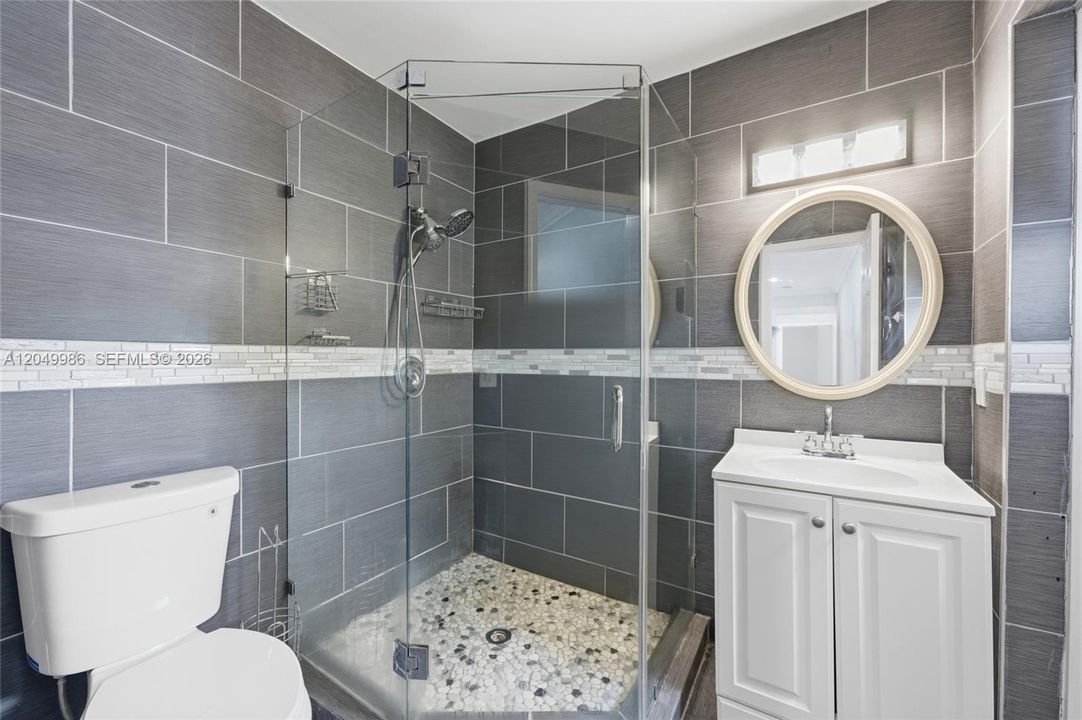 For Sale: $599,000 (4 beds, 2 baths, 1537 Square Feet)