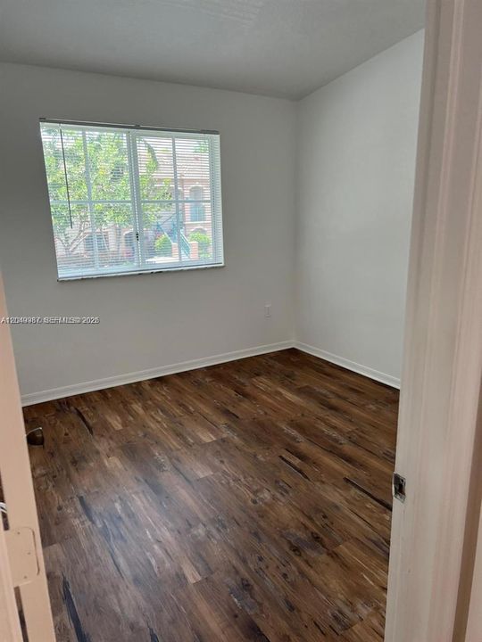 For Rent: $1,600 (2 beds, 2 baths, 815 Square Feet)