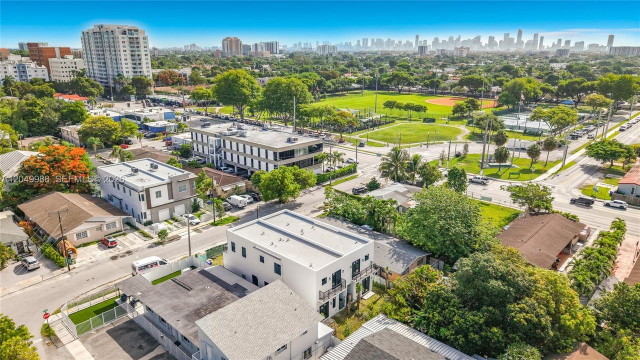 For Sale: $1,399,000 (3 beds, 3 baths, 2010 Square Feet)