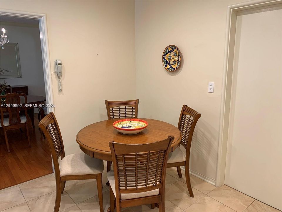 For Rent: $5,900 (2 beds, 2 baths, 1582 Square Feet)