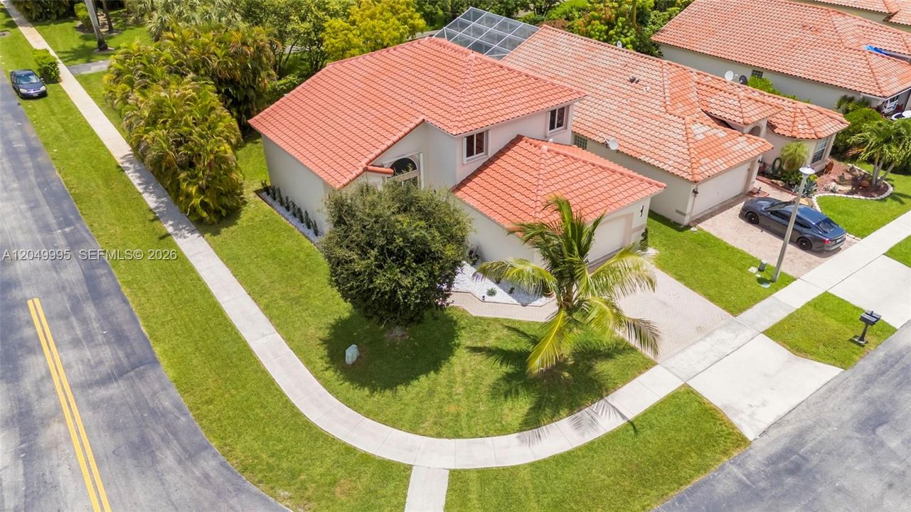 На продажу: $689,999 (4 спален, 3 ванн, 2174 Квадратных фут)