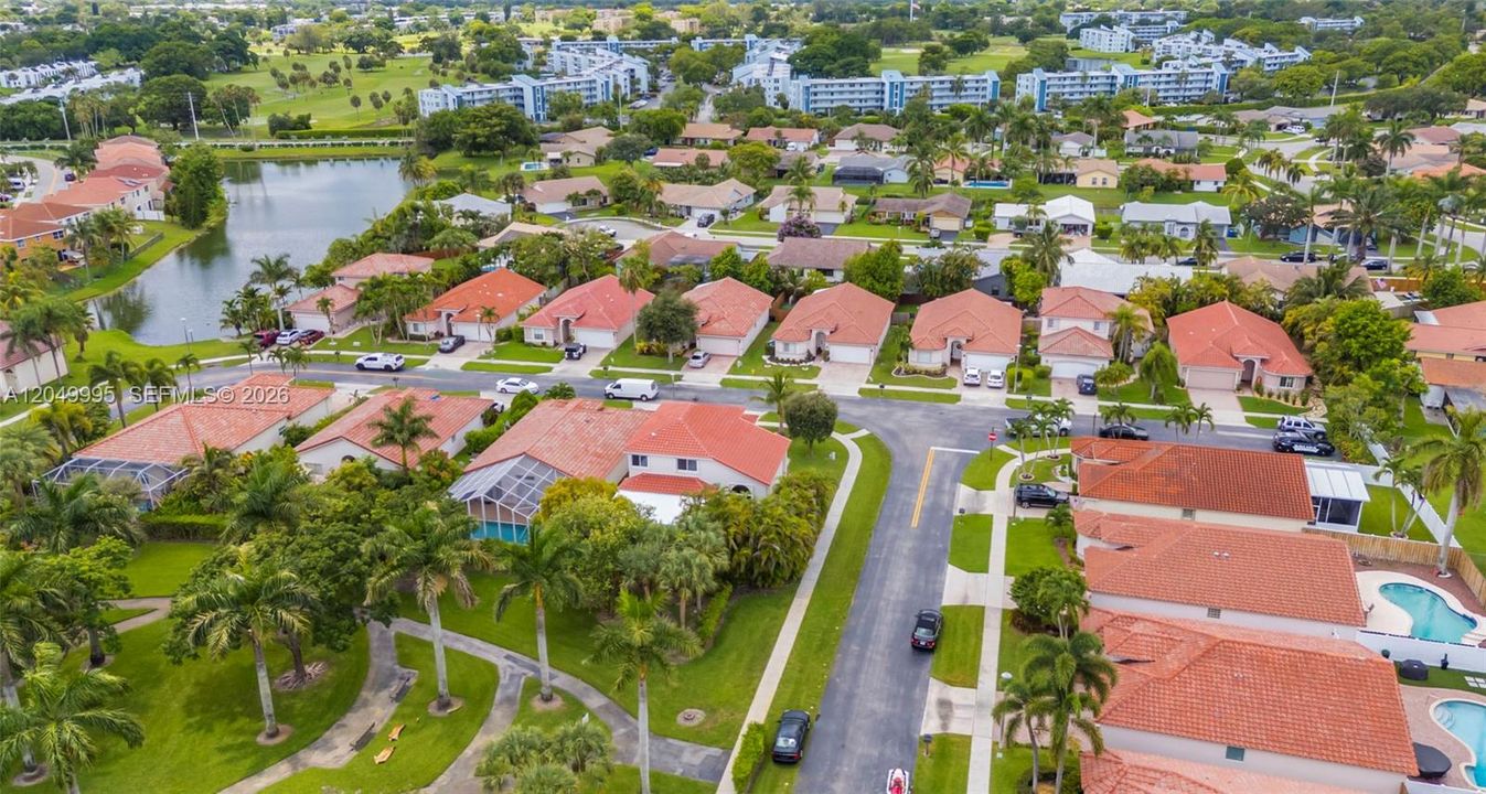 На продажу: $689,999 (4 спален, 3 ванн, 2174 Квадратных фут)