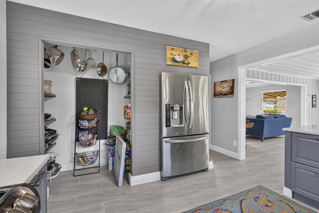 Open Pantry