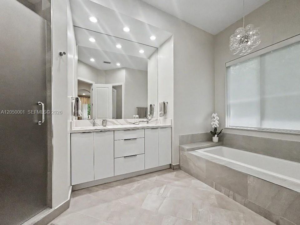 For Sale: $2,100,000 (3 beds, 2 baths, 2453 Square Feet)