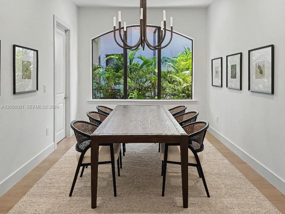 For Sale: $2,100,000 (3 beds, 2 baths, 2453 Square Feet)