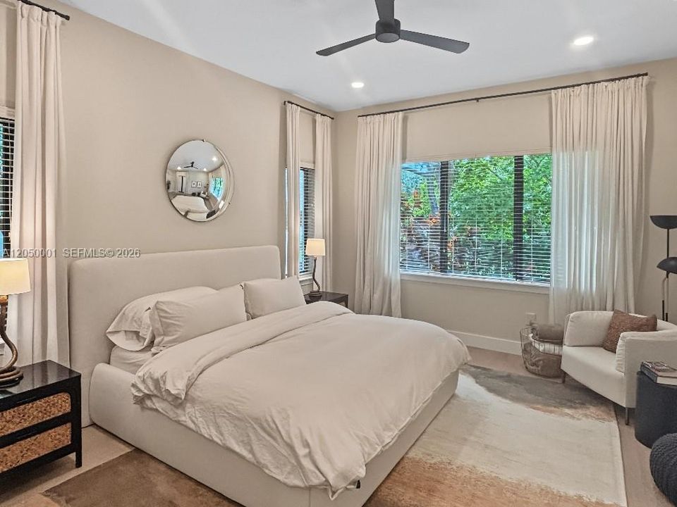 For Sale: $2,100,000 (3 beds, 2 baths, 2453 Square Feet)